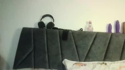 Snapshot of natasha_kein chatting on May 26, 7:43 pm natalia online show from May 26, 7:43 pm