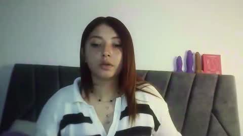 Snapshot of natasha_kein chatting on June 10, 5:45 pm natalia online show from June 10, 5:45 pm
