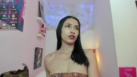 Snapshot of natasha_kurth chatting on April 25, 12:08 pm Natasha online show from April 25, 12:08 pm