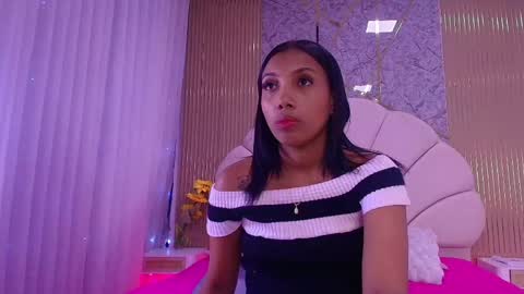 Snapshot of natasha_luna_ chatting on May 16, 7:12 pm Natasha online show from May 16, 7:12 pm