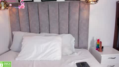 Snapshot of natasha_marin chatting on April 21, 8:12 pm Natasha online show from April 21, 8:12 pm