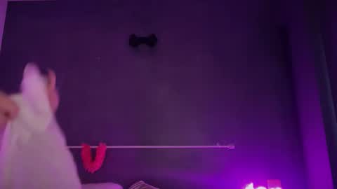 Snapshot of natasha_saade chatting on March 3, 1:28 pm Natasha Saade online show from March 3, 1:28 pm