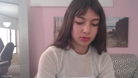 Snapshot of natasha_stern chatting on February 13, 12:34 pm Natasha online show from February 13, 12:34 pm