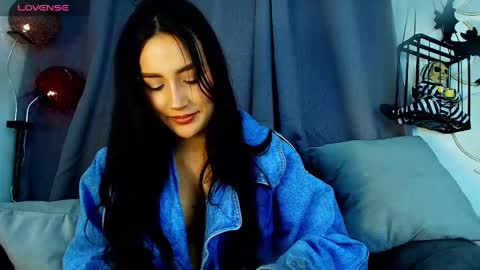 Snapshot of natashapride_ chatting on February 6, 11:48 pm Hello im Natti online show from February 6, 11:48 pm