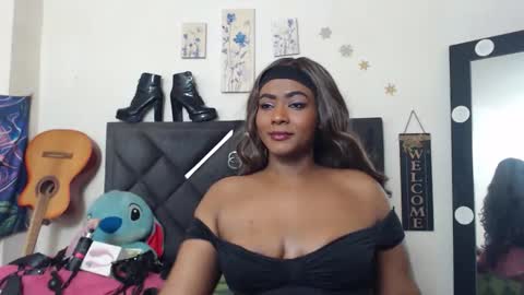 Snapshot of natashasexxy__ chatting on May 24, 5:12 am natashasexxy__ online show from May 24, 5:12 am