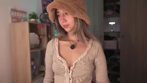 Natasha Independent model online show from February 28, 4:35 am