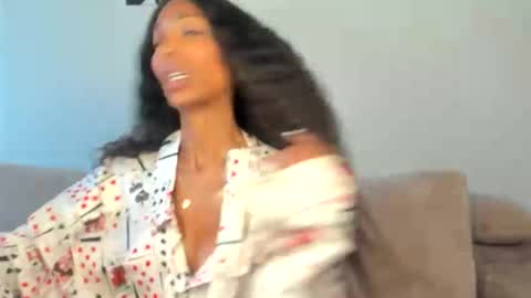 Natassia Dreams online show from March 29, 11:49 pm