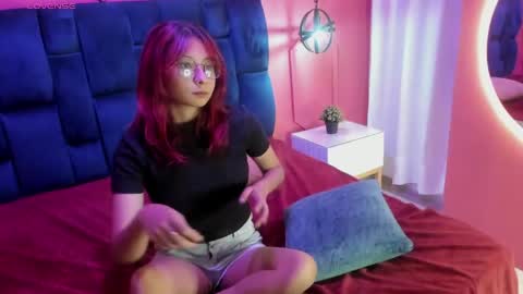 Snapshot of nataz_darcy chatting on April 12, 4:28 am Nataa online show from April 12, 4:28 am