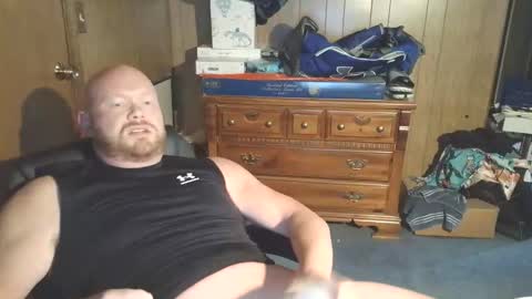 Snapshot of nate_b99 chatting on May 16, 12:40 am Nate online show from May 16, 12:40 am