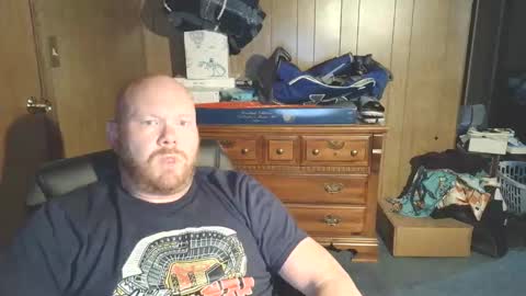 Snapshot of nate_b99 chatting on May 27, 11:13 pm Nate online show from May 27, 11:13 pm