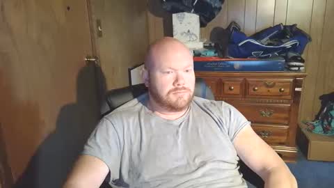 Snapshot of nate_b99 chatting on May 30, 12:02 pm Nate online show from May 30, 12:02 pm