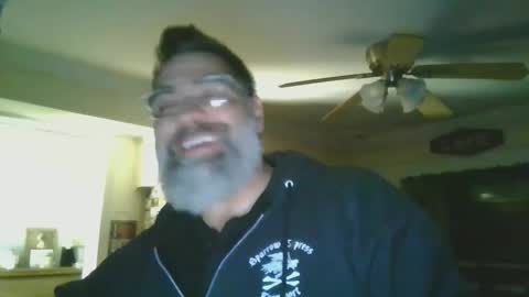 lombardIL online show from December 8, 4:04 am