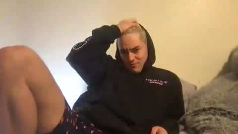 natetheexplorer online show from November 20, 5:51 am