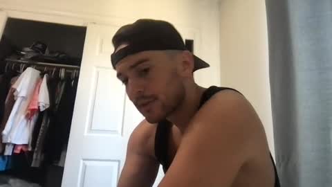 Snapshot of natetheexplorer chatting on August 8, 8:33 pm natetheexplorer online show from August 8, 8:33 pm