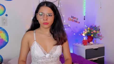 Snapshot of nath_redrex chatting on December 13, 10:45 pm Nath online show from December 13, 10:45 pm