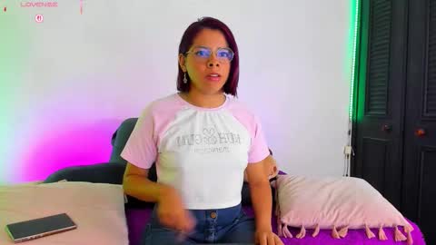 Snapshot of nath_redrex chatting on September 23, 12:02 am Nath online show from September 23, 12:02 am