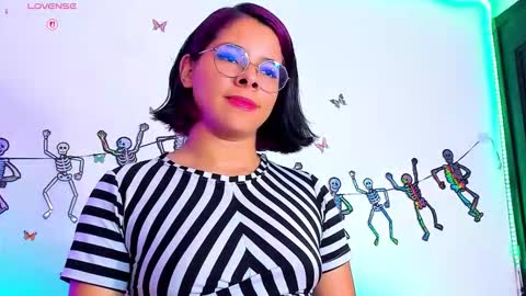 Snapshot of nath_redrex chatting on October 9, 10:19 pm Nath online show from October 9, 10:19 pm