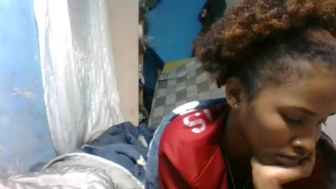 nathalia069 online show from July 10, 12:19 pm