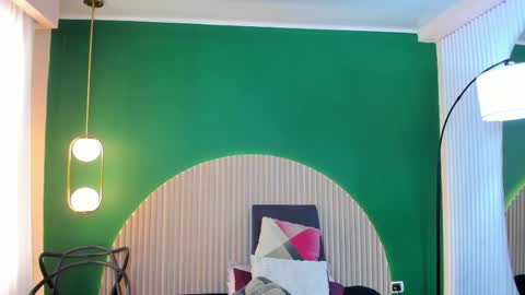 nathalie rossel online show from April 5, 12:02 pm