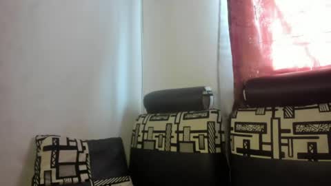 Snapshot of nathaly_love96 chatting on May 19, 9:10 pm Nathaly online show from May 19, 9:10 pm
