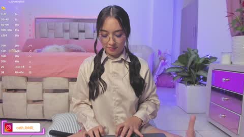 Snapshot of nathaly_star04 chatting on January 27, 3:26 am online show from January 27, 3:26 am