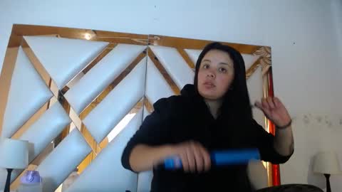 Snapshot of nathaly_sweet23 chatting on April 21, 12:44 pm Nathaly sweet online show from April 21, 12:44 pm
