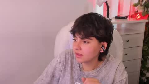 Snapshot of nathalyy_ds chatting on May 28, 4:59 pm nathalyy_ds online show from May 28, 4:59 pm