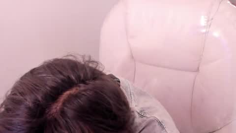 Snapshot of nathalyy_ds chatting on July 5, 7:10 pm nathalyy_ds online show from July 5, 7:10 pm