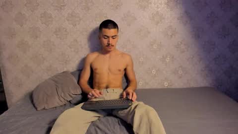 Snapshot of nathan_baker__ chatting on November 29, 7:28 pm nathan_baker__ online show from November 29, 7:28 pm