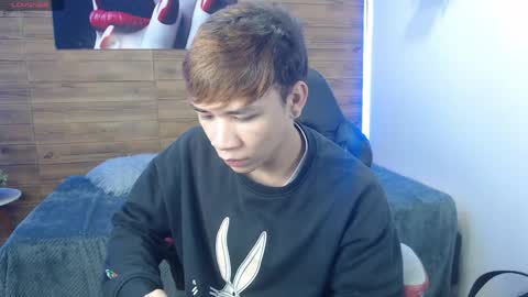 nathanclay online show from April 16, 3:07 am