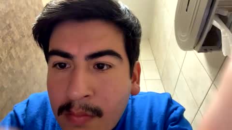 nathanielh07 online show from March 28, 11:48 pm