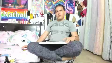 Snapshot of nathannathaniel chatting on June 25, 5:12 am nathan nathaniel online show from June 25, 5:12 am