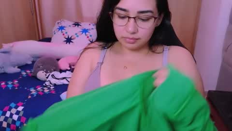 Snapshot of nathyveler chatting on March 23, 8:57 pm nathy online show from March 23, 8:57 pm