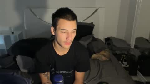 Snapshot of native_boy2 chatting on March 7, 7:00 pm native_boy2 online show from March 7, 7:00 pm