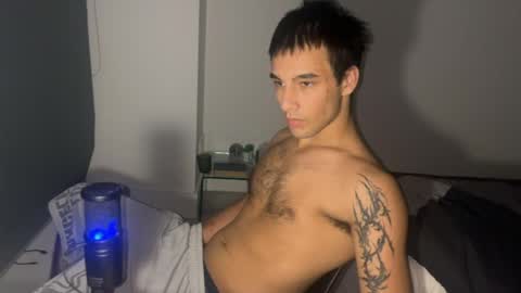 native_boy2 online show from April 12, 3:06 pm