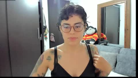 Snapshot of natt_op chatting on April 24, 12:35 am natt_op online show from April 24, 12:35 am