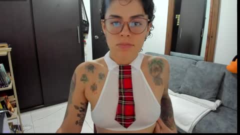 Snapshot of natt_op chatting on May 19, 12:05 am natt_op online show from May 19, 12:05 am