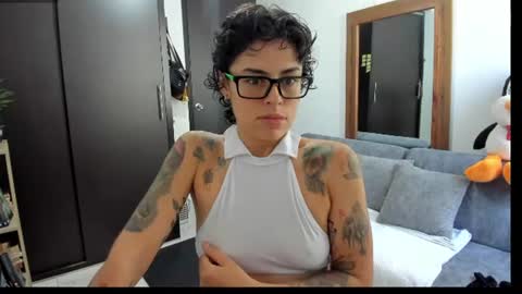 Snapshot of natt_op chatting on June 11, 2:37 pm natt_op online show from June 11, 2:37 pm