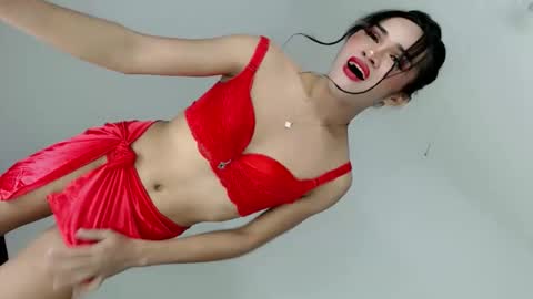 Snapshot of nattayah chatting on February 21, 8:48 am Nathalie smith online show from February 21, 8:48 am