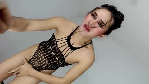 Nathalie smith online show from March 18, 8:50 am