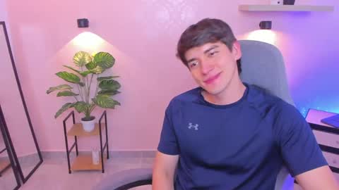 Snapshot of natte__ chatting on April 7, 9:15 pm Nathaniel online show from April 7, 9:15 pm