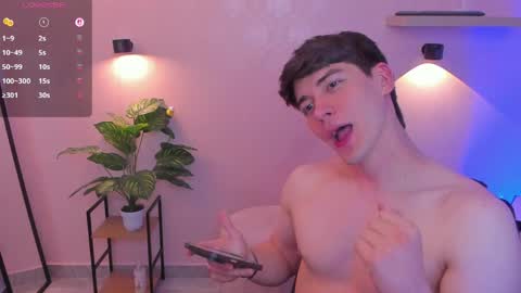 Snapshot of natte__ chatting on May 1, 12:26 am Nathaniel online show from May 1, 12:26 am