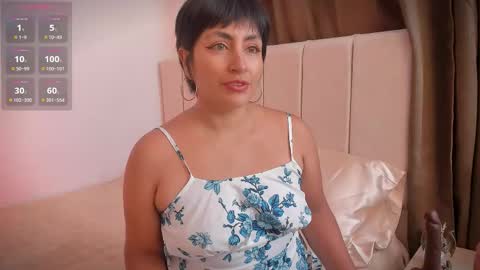 Snapshot of natty_bush chatting on February 17, 7:09 pm Nathalie online show from February 17, 7:09 pm