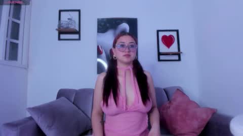 natty_redvelvet online show from October 17, 8:00 pm