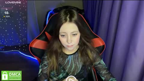 Snapshot of natural_babe666 chatting on February 5, 8:02 pm natural_babe666 online show from February 5, 8:02 pm