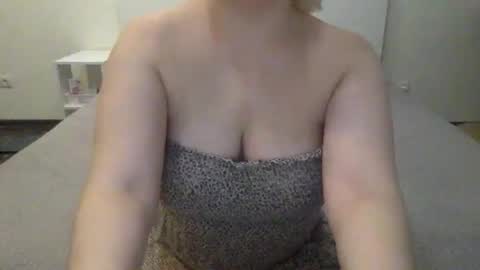 Penelopa369 online show from March 23, 4:33 pm