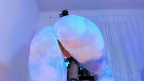 Sophia online show from April 12, 12:43 pm