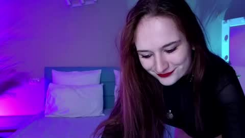 Snapshot of natural_meri_ chatting on May 5, 5:26 am Meri online show from May 5, 5:26 am