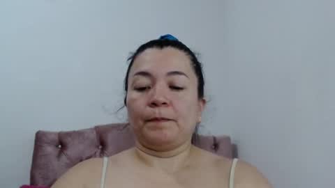 Snapshot of naturally_mature chatting on September 23, 3:04 pm Sammy online show from September 23, 3:04 pm