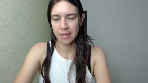 Snapshot of natutalcorps chatting on October 28, 11:36 am natutalcorps online show from October 28, 11:36 am